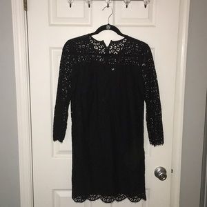GAP- Black lace shift dress